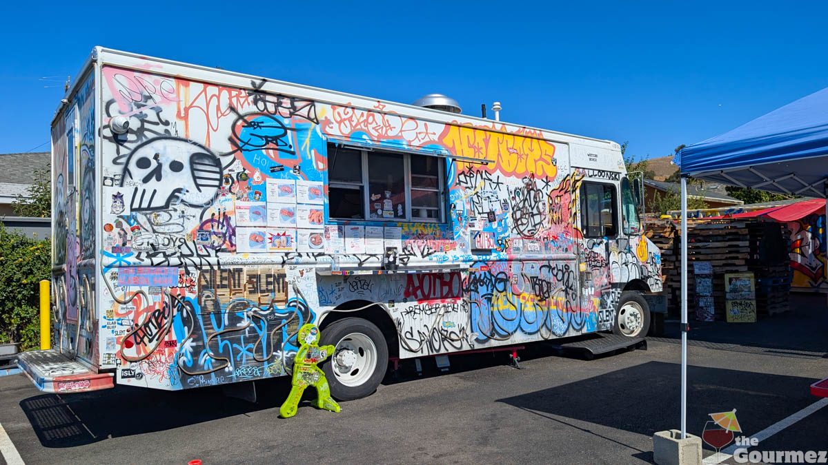 world famous hotboys hayward food truck