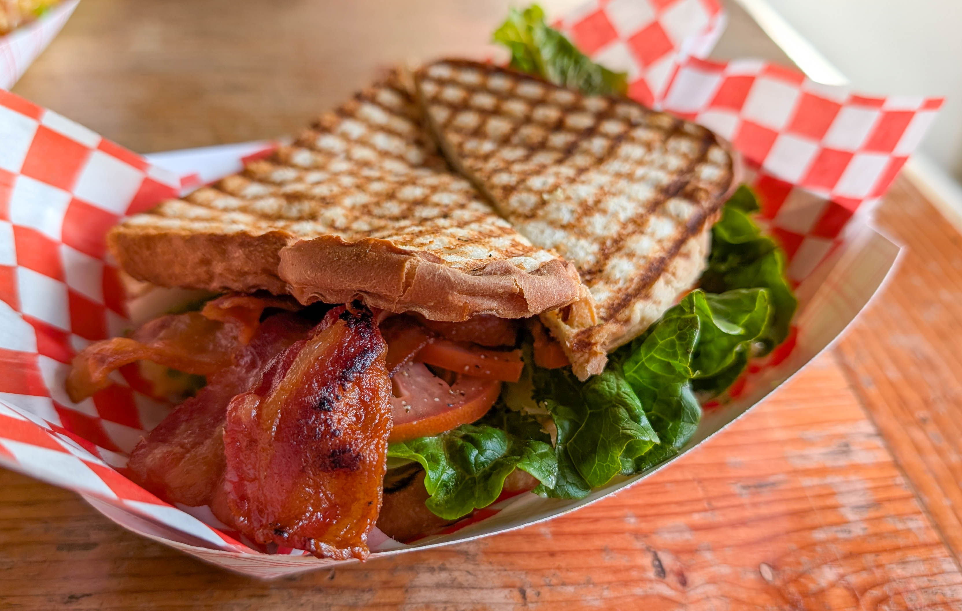 drake's barrel house blt