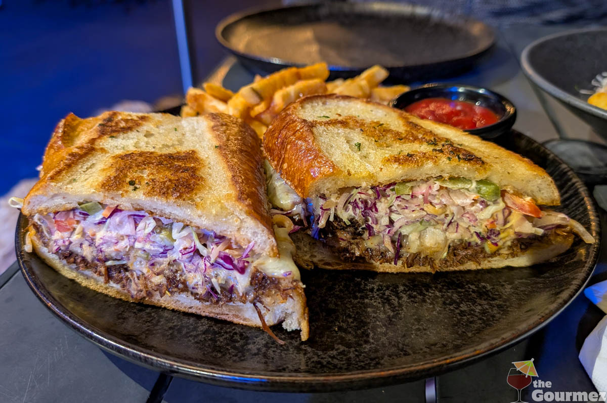 six eleven short rib sandwich