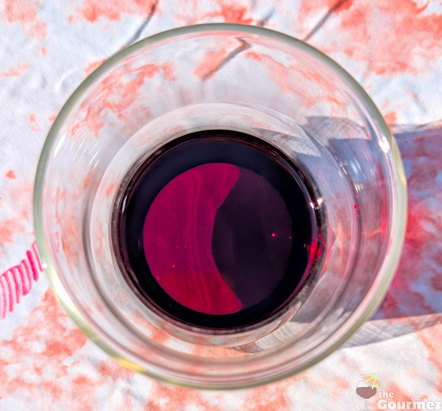 metz road pinot noir red wine glass