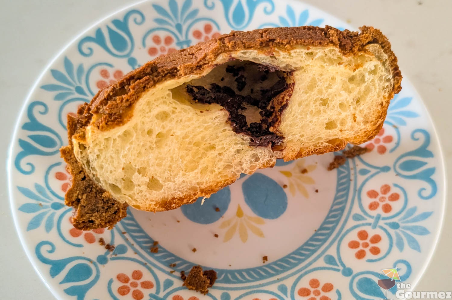 bun appetit inside mocha bun