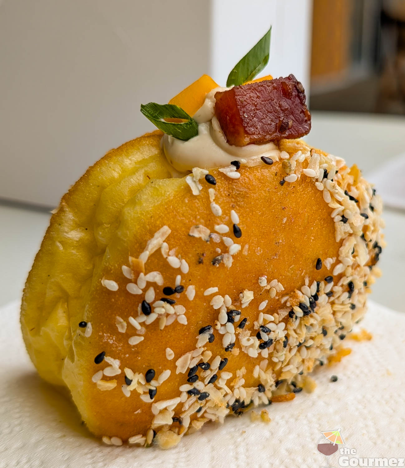 doughweime bacon scallion donut