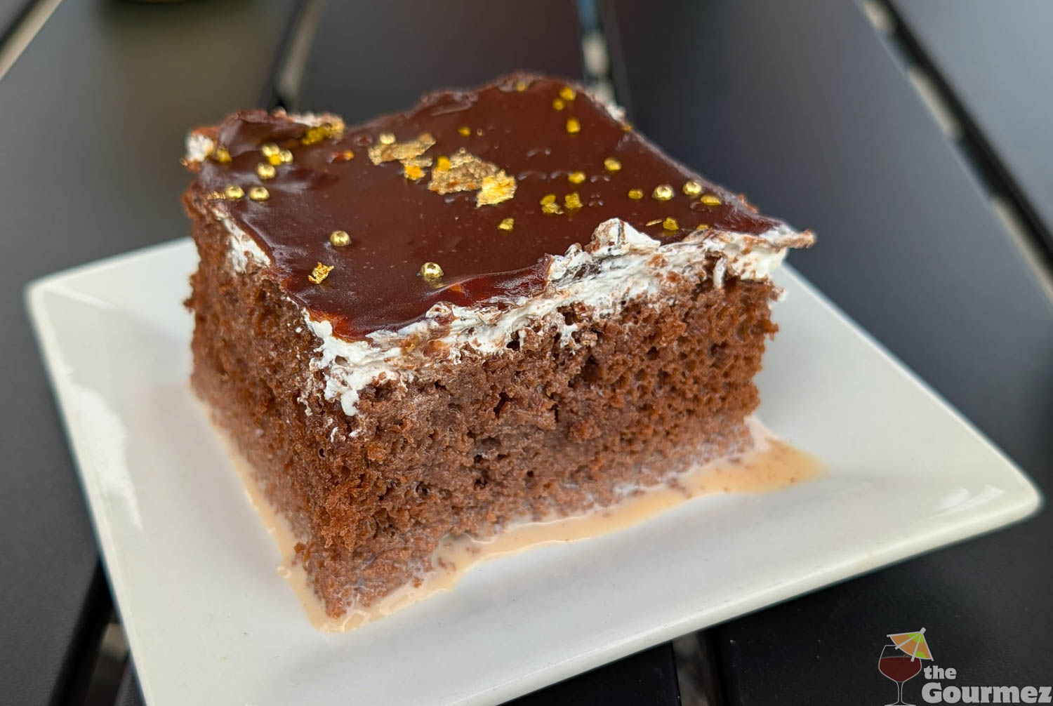 sana'a cafe chocolate milk cake