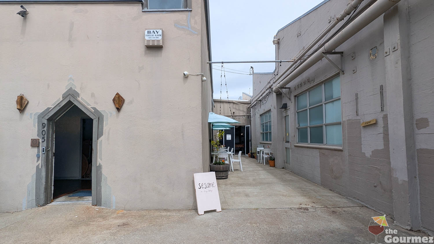 sesame bakery alley